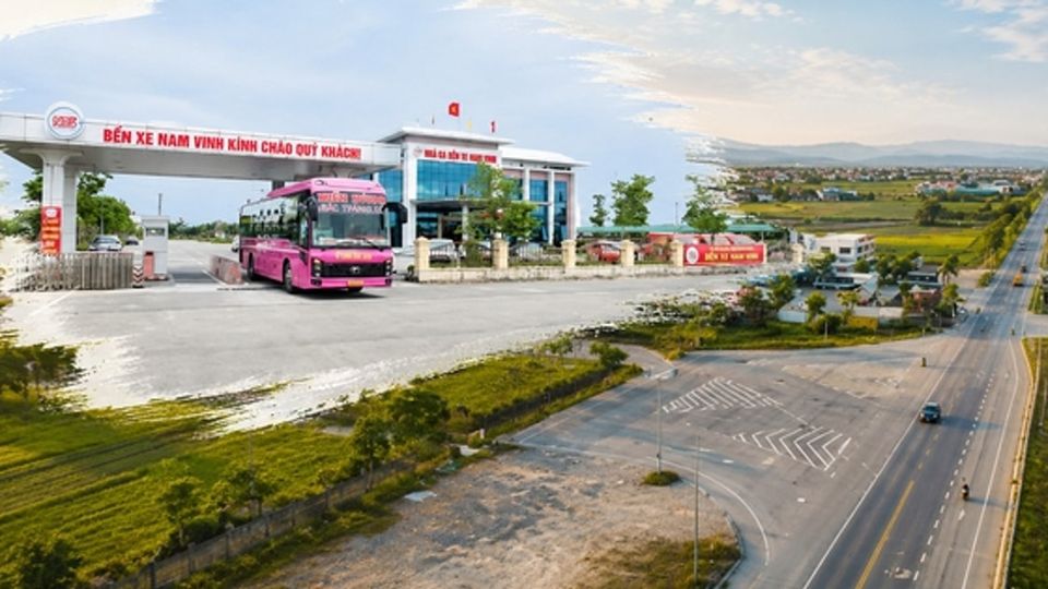 Chính thức đưa bến xe gần 80 tỷ đồng tại tỉnh được mệnh danh là 'Việt Nam thu nhỏ' vào hoạt động