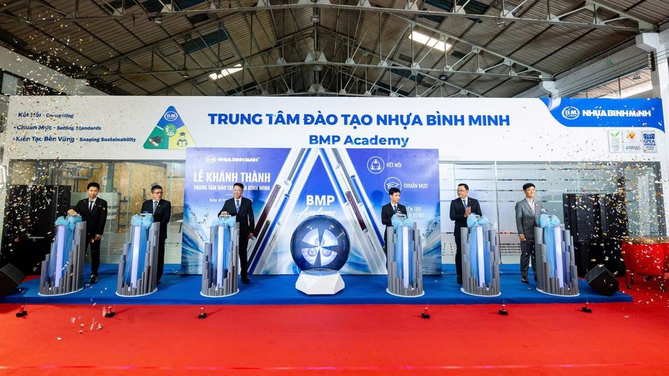 Doanh nghiệp hợp tác với trường đại học đào tạo nhân lực kỹ thuật