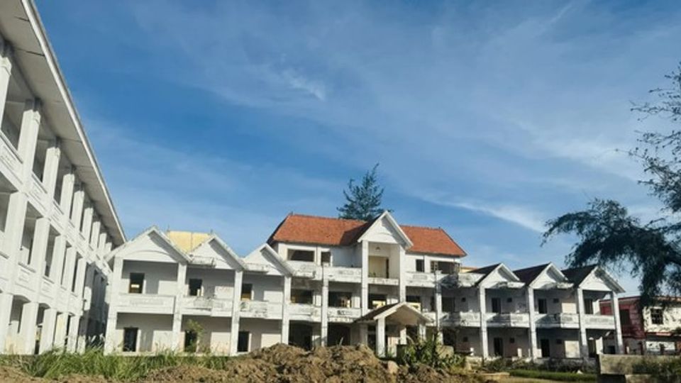 Cảnh hoang tàn tại khu du lịch vừa bị xoá tên ở Nam Định cũ
