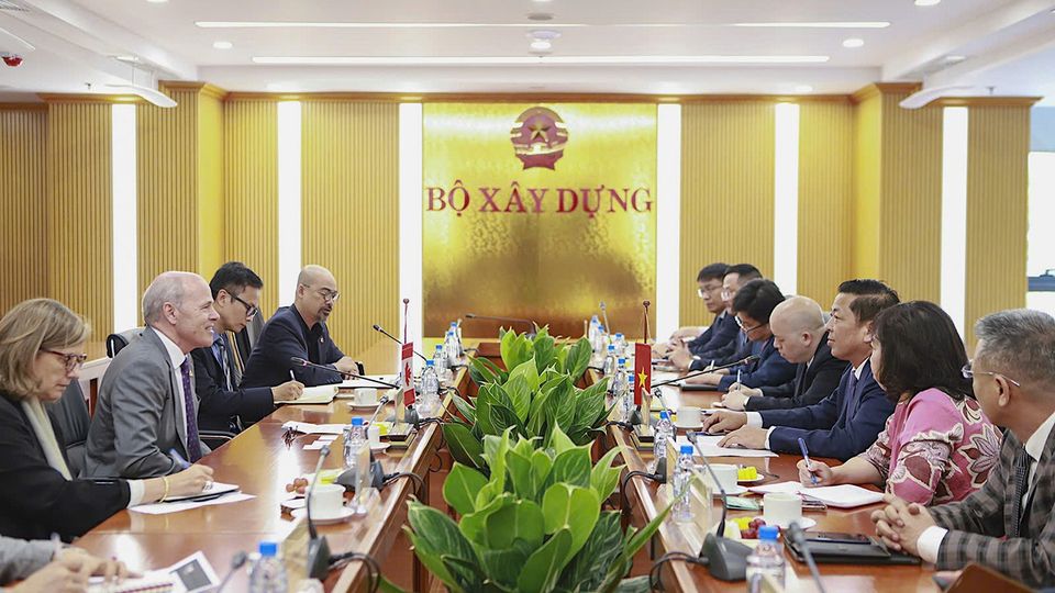 Thúc đẩy hợp tác Việt Nam - Canada trong chuyển đổi xanh lĩnh vực xây dựng