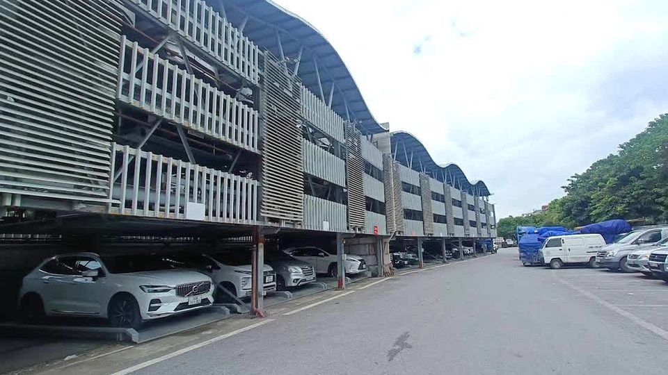 Hà Nội đấu giá đất tại phường Long Biên để xây bãi đỗ xe cao tầng