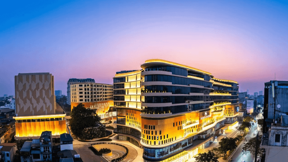 Chính thức khai trương trung tâm thương mại đầu tiên trên ‘đất vàng’ Hà Nội do đại gia Singapore vận hành