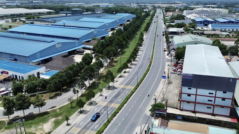 "Xanh hóa" khu công nghiệp: Từ giảm phát thải đến nâng sức cạnh tranh