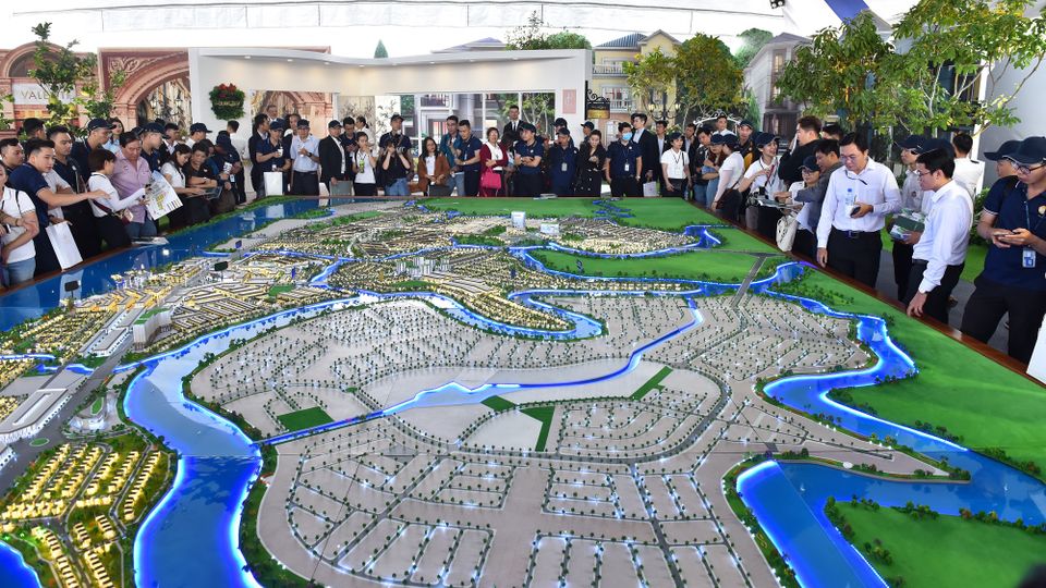 Tín dụng bất động sản 2026: khách sạn, khu nghỉ dưỡng được loại khỏi hạn mức tăng trưởng